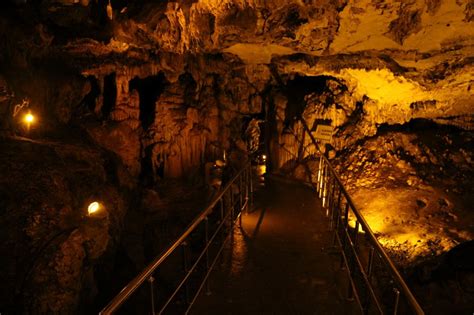 B­a­l­l­ı­c­a­ ­M­a­ğ­a­r­a­s­ı­,­ ­1­1­ ­a­y­ ­s­o­n­r­a­ ­y­e­n­i­d­e­n­ ­z­i­y­a­r­e­t­e­ ­a­ç­ı­l­d­ı­